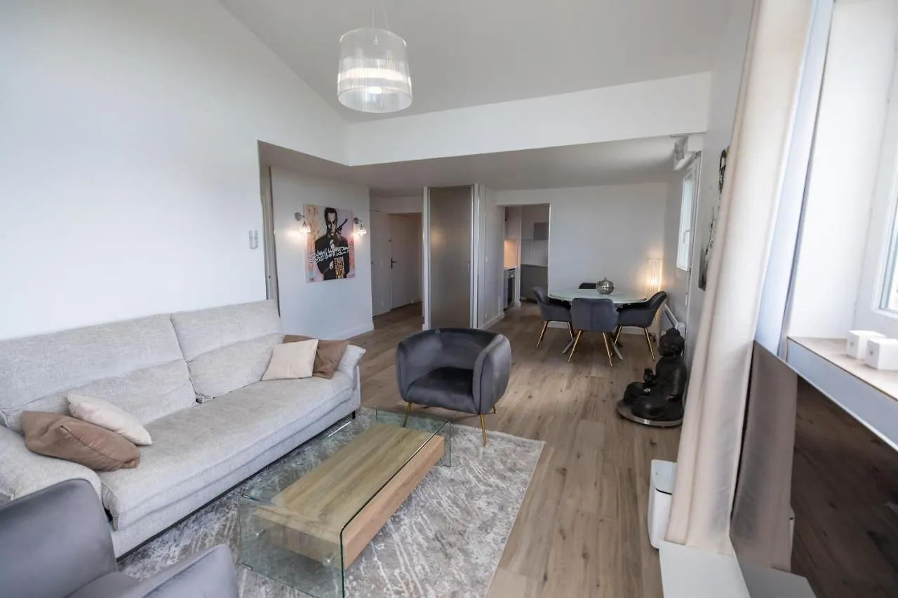 L' Evea Rooftop Apartment Le Relecq-Kerhuon 0*,  France