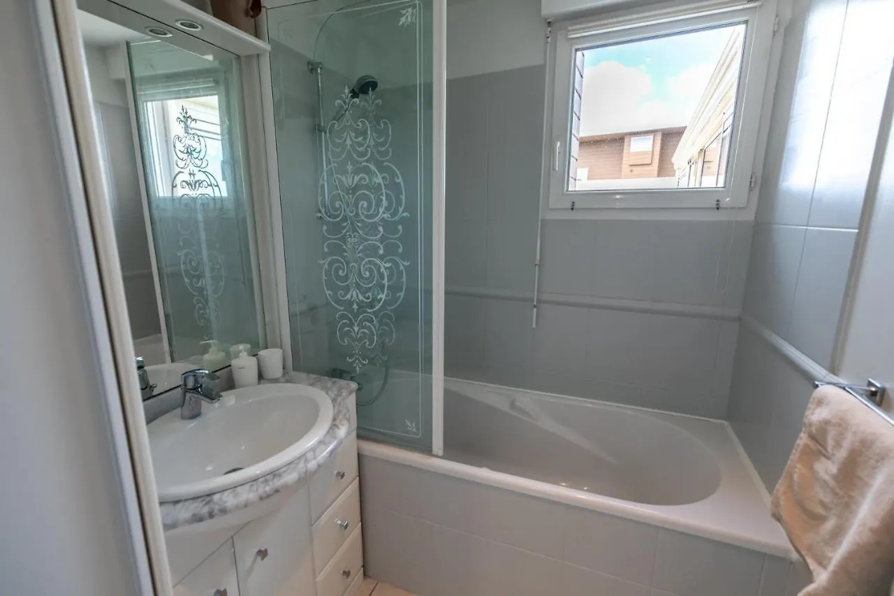 L' Evea Rooftop Apartment Le Relecq-Kerhuon France